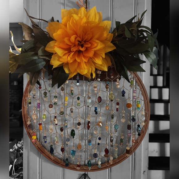 Hand Crafted Sun Catcher - Picture 2 of 3